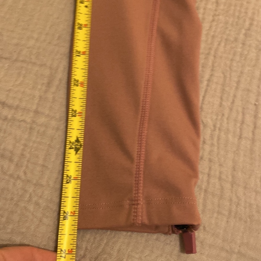 Fabletics Motion 365 leggings. Size S - Picture 6 of 9